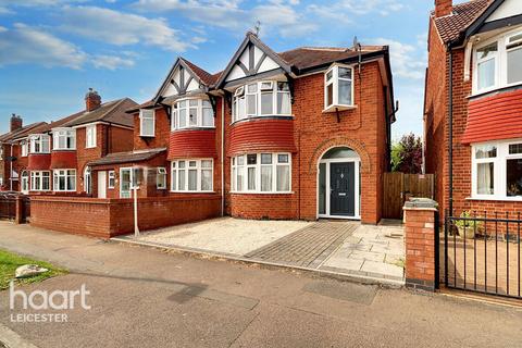 4 bedroom semi-detached house for sale, Avon Road, Leicester
