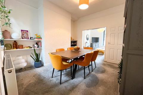 Oldham Road, Springhead, Saddleworth, OL4