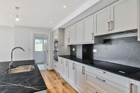 undefined, Spenny Lane, Tonbridge TN12