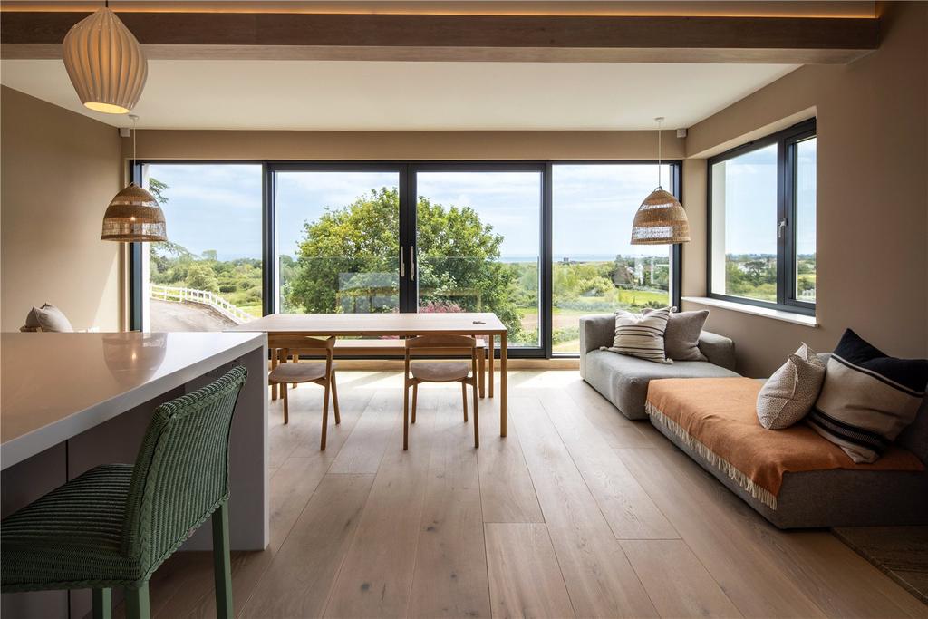Kitchen/Living
