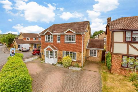 5 bedroom detached house for sale, Willow Road, Larkfield, Kent