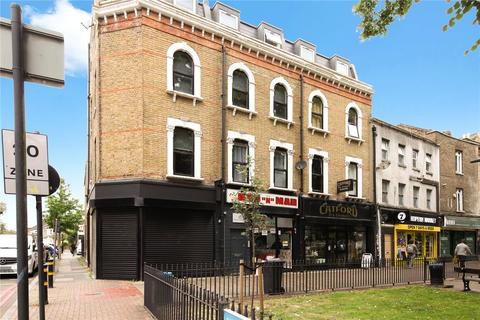 Studio to rent, Rushey Green, Catford, London, SE6