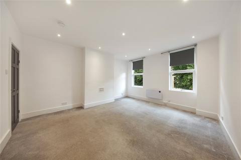 Studio to rent, Rushey Green, Catford, London, SE6