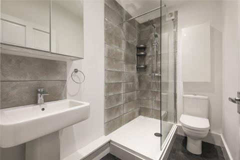 Studio to rent, Rushey Green, Catford, London, SE6