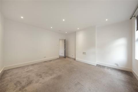 Studio to rent, Rushey Green, Catford, London, SE6