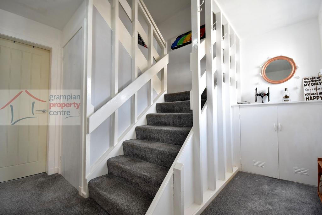 Hallway.JPG