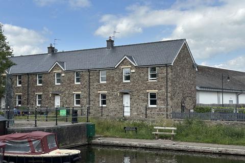 4 Canalside, Brecon, LD3 7FD