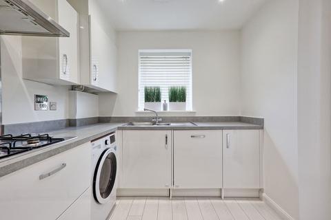 6 Maverick Drive, South Ockendon, RM15 5FY