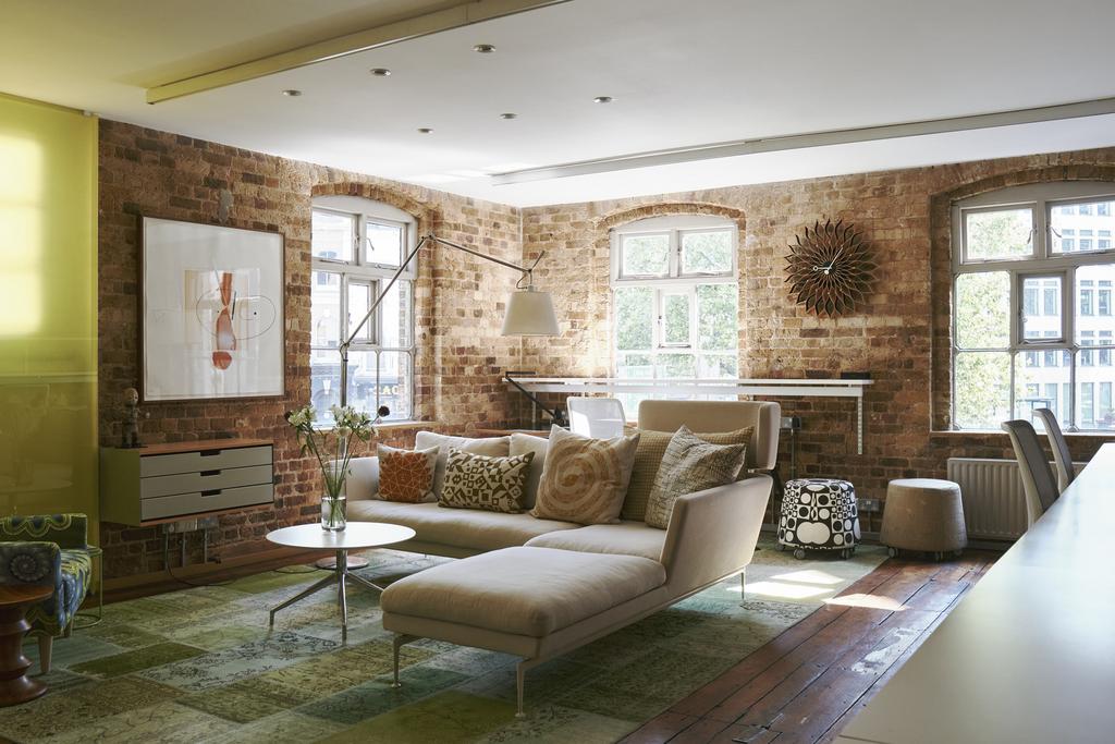 183722 - Butler House INT 191.jpg