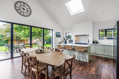 4 bedroom detached house for sale, EASTWICK ROAD, GREAT BOOKHAM, KT23