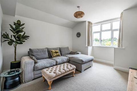 4 bedroom detached house for sale, EASTWICK ROAD, GREAT BOOKHAM, KT23