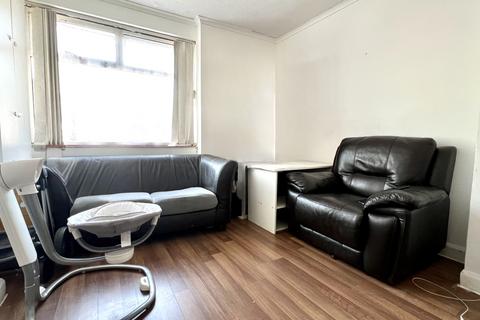 undefined, Botwell Crescent, Hayes, Greater London, UB32BD