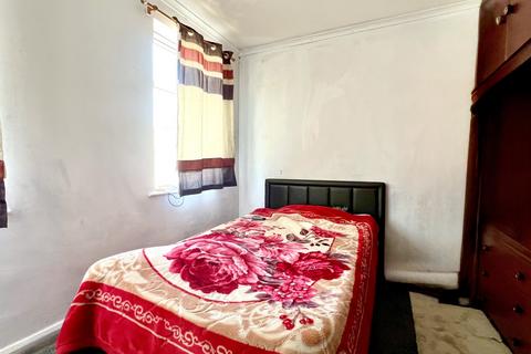 undefined, Botwell Crescent, Hayes, Greater London, UB32BD