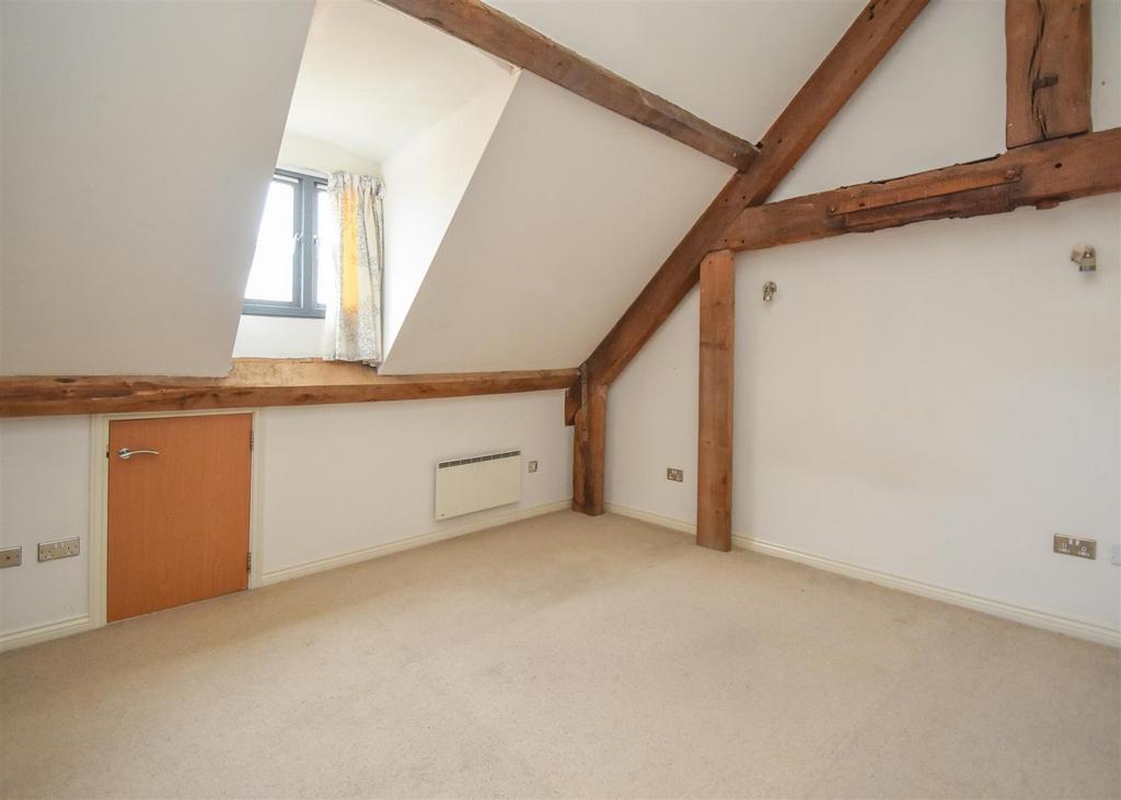 11 The Mill- Bedroom Alternative.jpg
