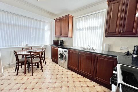 2 bedroom bungalow for sale, Fleetwood Road North, Thornton FY5