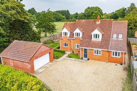 6 bedroom detached house for sale, Norwich Road, Cawston