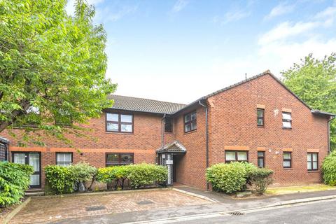 Studio for sale, Holley Road, London W3