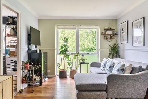 2 bedroom flat for sale, Highfield Hill, Crystal Palace, London, SE19