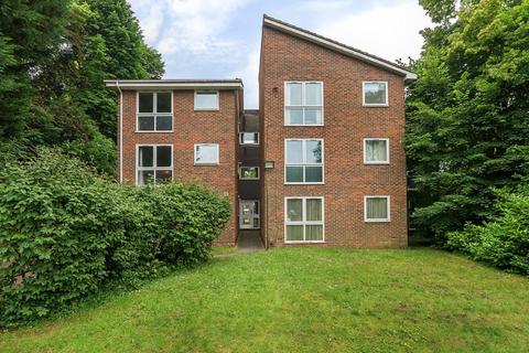 2 bedroom flat for sale, Highfield Hill, Crystal Palace, London, SE19