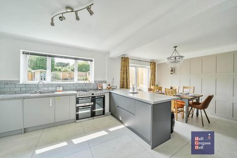 4 bedroom house for sale, Bay Crescent, Swanage
