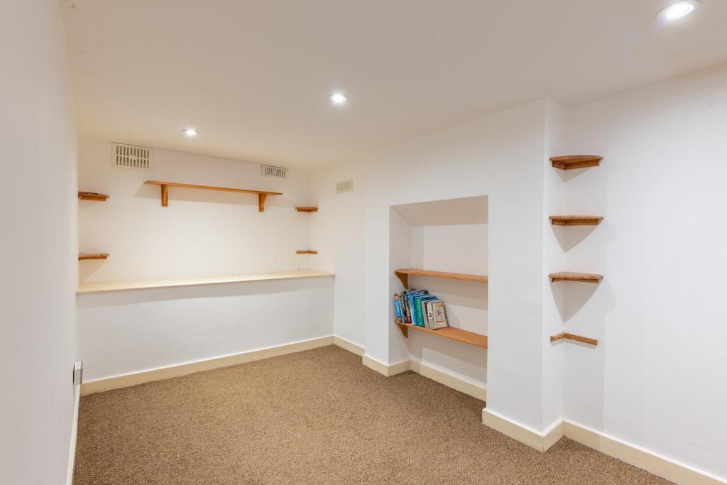 Basement rooms-3.jpg