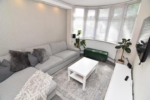 6 Abbotts Road, Birmingham, B24 8HE