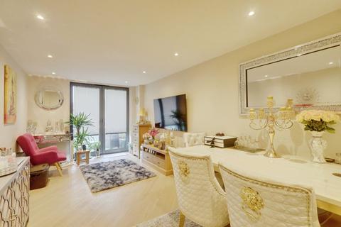 2 bedroom apartment for sale, Leigh Road, Leigh-on-sea, SS9