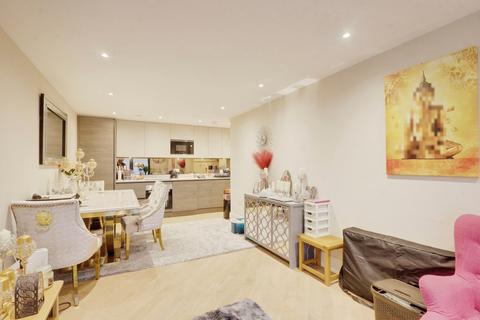 2 bedroom apartment for sale, Leigh Road, Leigh-on-sea, SS9