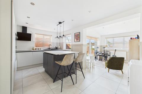 19 Coldstone Drive, Ashton In Makerfield, Wigan, WN4 0RW