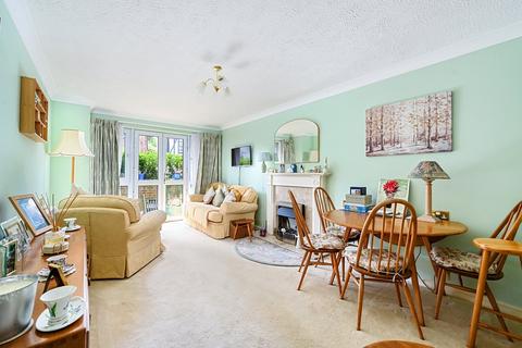 1 bedroom retirement property for sale, Nizells Avenue, Hove, BN3
