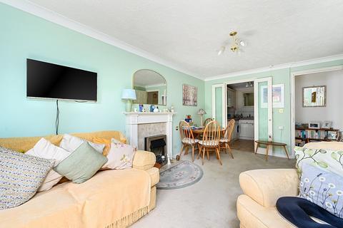 1 bedroom retirement property for sale, Nizells Avenue, Hove, BN3