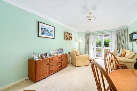 1 bedroom retirement property for sale, Nizells Avenue, Hove, BN3
