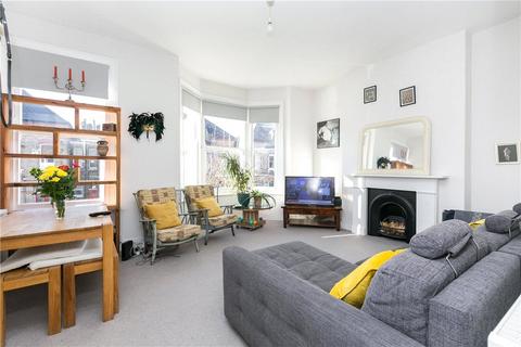 1 bedroom apartment for sale, Cromford Road, London, SW18