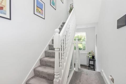 6b Woodland Hill, London, SE19 1NY