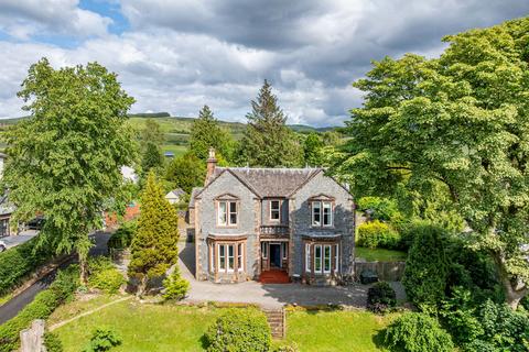 Morlich House Ballplay Road, Moffat, DG10 9JU