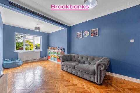 10 Woodlands Rise, Swanley, BR8 7JT