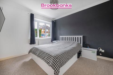 10 Woodlands Rise, Swanley, BR8 7JT