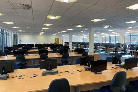 Office to rent, 5 Seaward Pl Glasgow G41 1HH