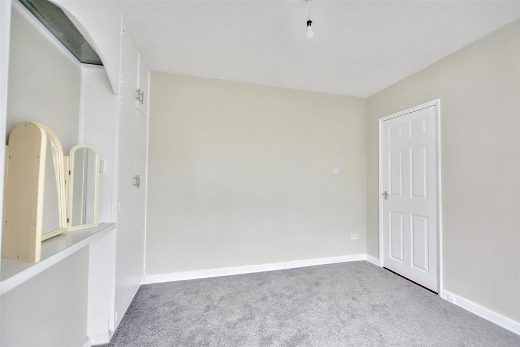 Bedroom 1 2.jpeg
