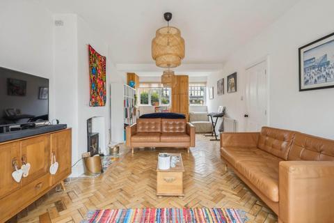 undefined, Bournehall Road, Bushey Village