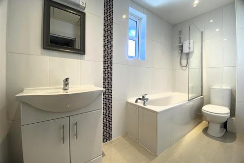 1 bedroom apartment to rent, Westend Terrace, Gloucester GL1