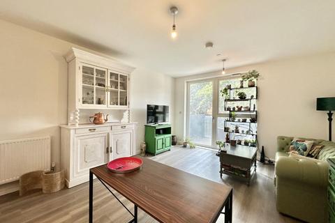 1 bedroom flat for sale, Catimor House, Cranton Avenue, Hayes