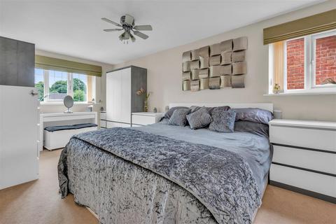 7 Lime Court, Sprotbrough, Doncaster, DN5 7NG