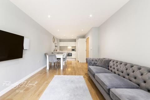 1 bedroom apartment for sale, Voysey Square, LONDON