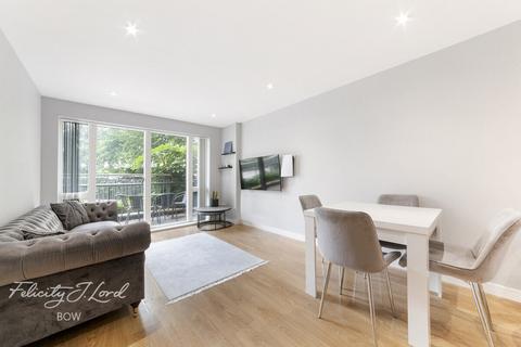 1 bedroom apartment for sale, Voysey Square, LONDON