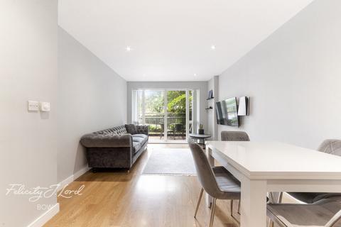 1 bedroom apartment for sale, Voysey Square, LONDON
