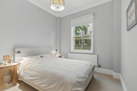 2 bedroom flat for sale, Colosseum Terrace, London, NW1