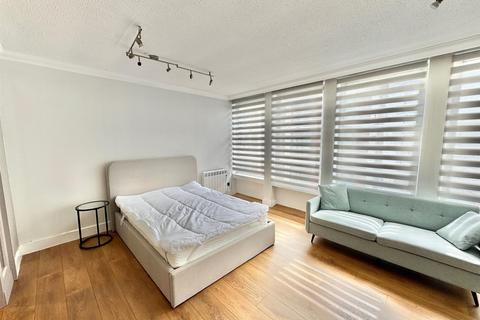 1 bedroom flat for sale, 18 Rochester Row, London SW1P