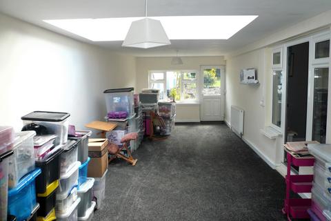 1 Bellevue, Redruth, TR15 1LF