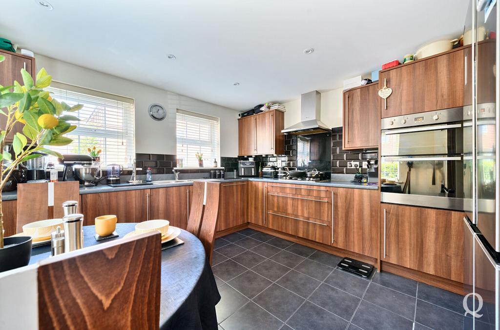 46cb9580-cde3-466...